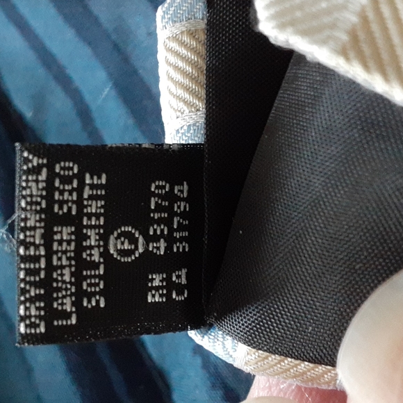 SOLD!!!  Two 100% silk men's neck tie from Geoffrey Beene - Picture 5 of 15